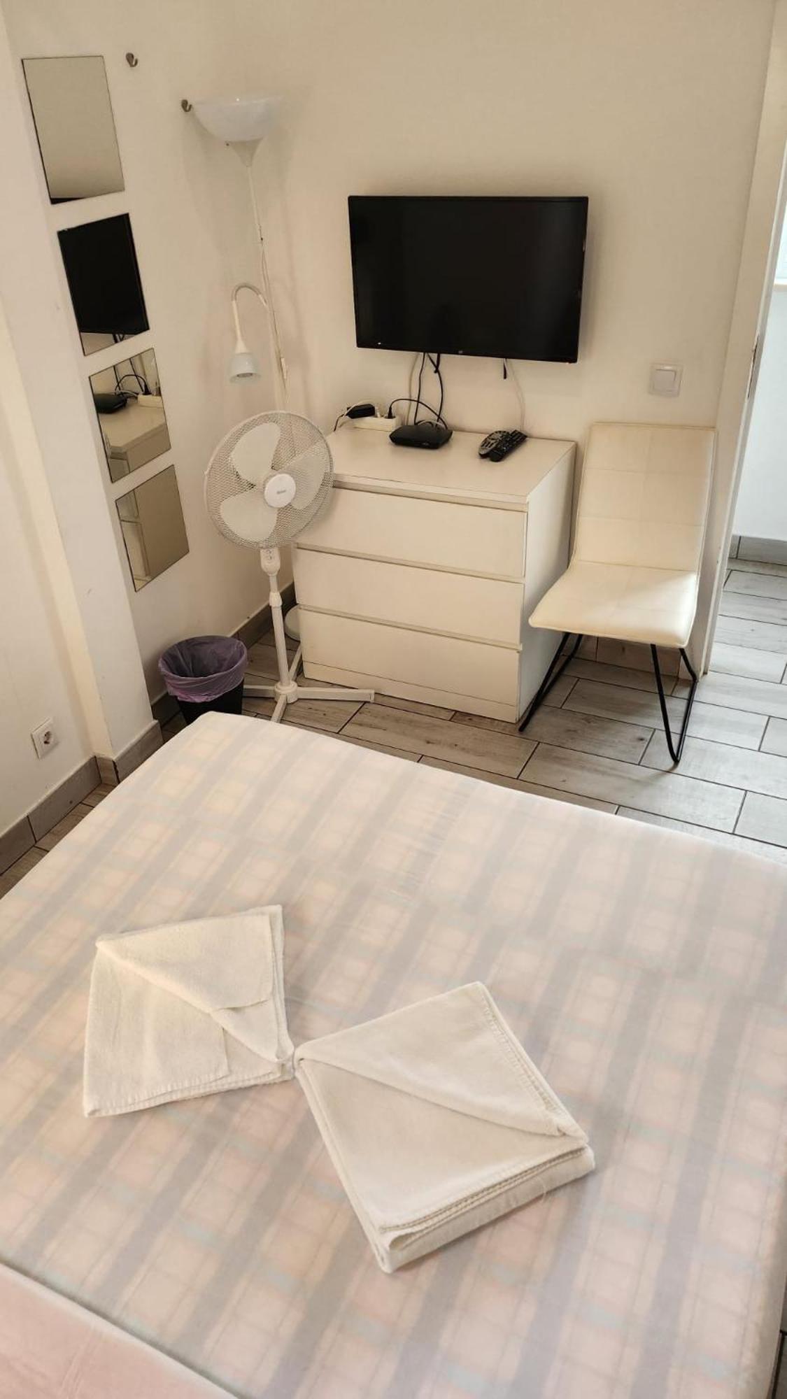 Blife Faro Beach Hostel & Rooms Εξωτερικό φωτογραφία
