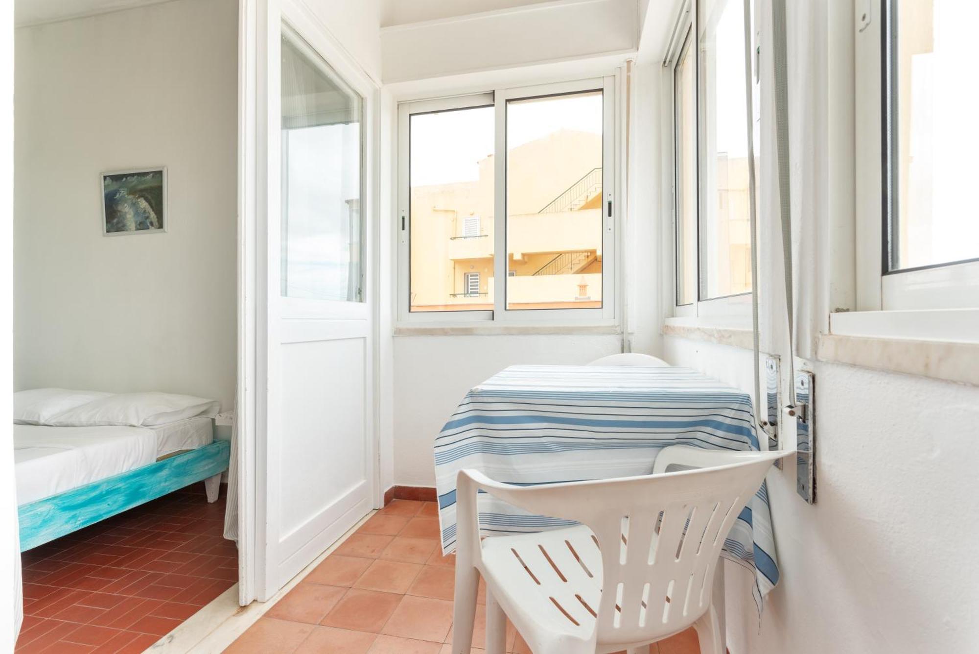 Blife Faro Beach Hostel & Rooms Εξωτερικό φωτογραφία