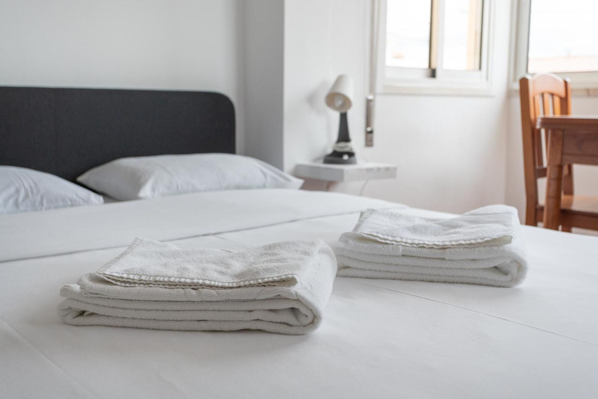 Blife Faro Beach Hostel & Rooms Εξωτερικό φωτογραφία