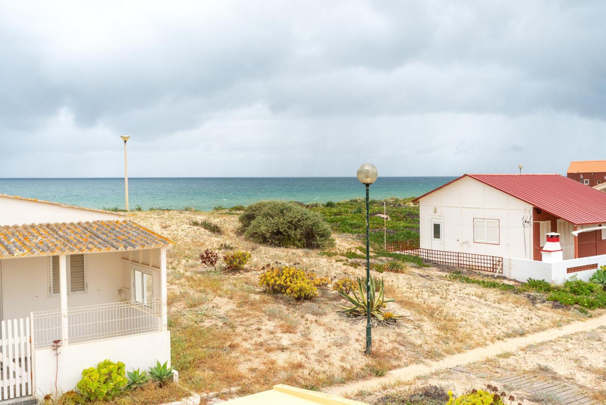 Blife Faro Beach Hostel & Rooms Εξωτερικό φωτογραφία